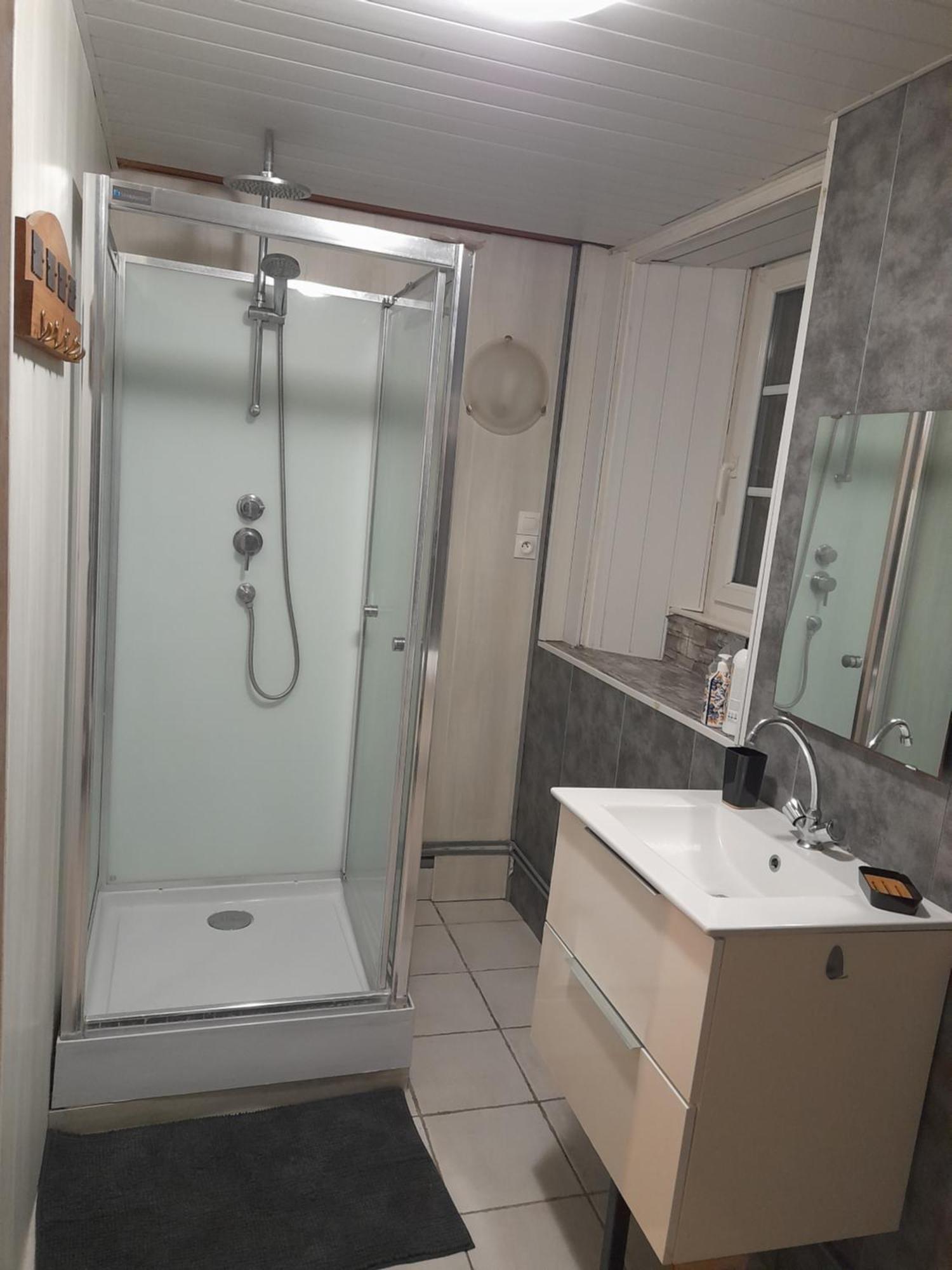 Domaine De La Tour Carree - 3 Chambres Benoitville Esterno foto